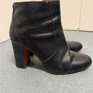 Madewell Ebony Ankle Booties